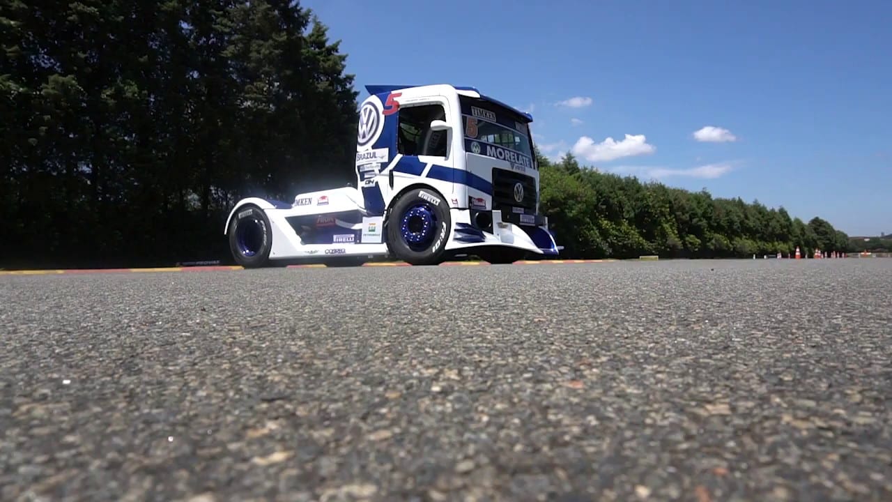 Aceleramos o caminhão da Copa Truck