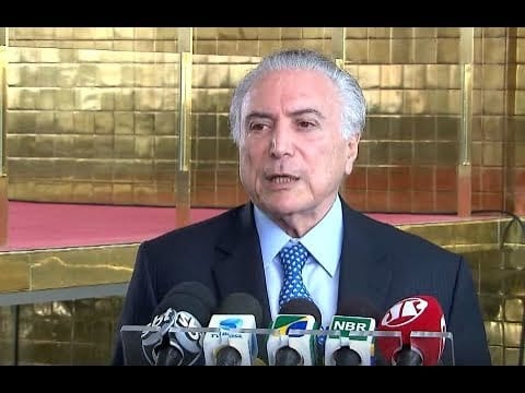 Temer se reúne com advogados em São Paulo para debater quebra de sigilo bancário